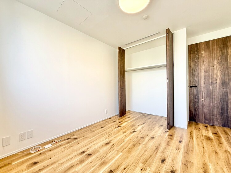 その他 清かで艶やかな時間をもたらしてくれる室内です。