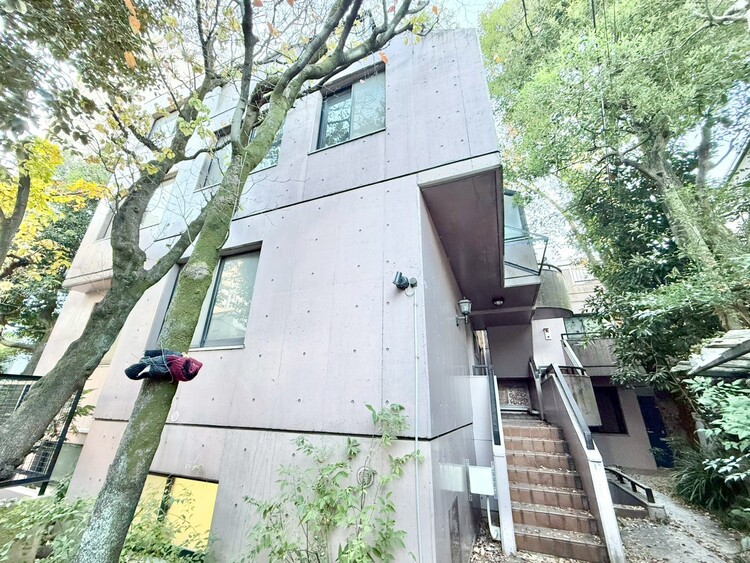 その他 飽きのこないシンプルモダンな外観です。