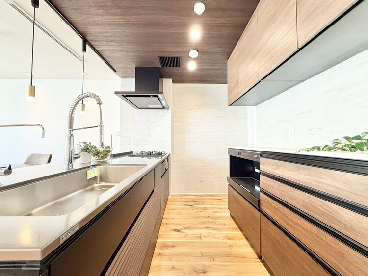 その他 使いやすくスタイリッシュなキッチン空間になっております。