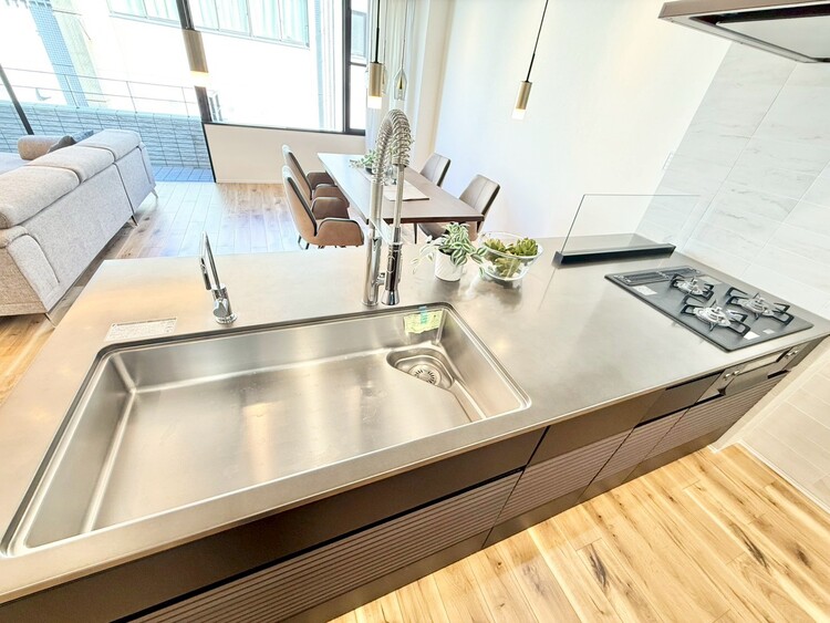 その他 開放感のあるキッチンスペース。調理をしながら、会話も弾みそうですね。