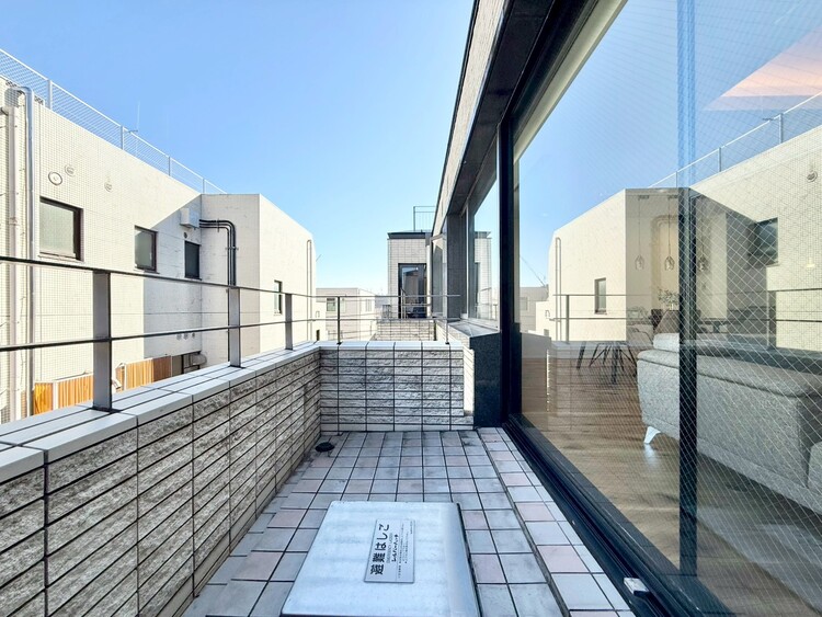 その他 朝の澄んだ空気や、夕方に吹く清々しい風を感じられるバルコニー。