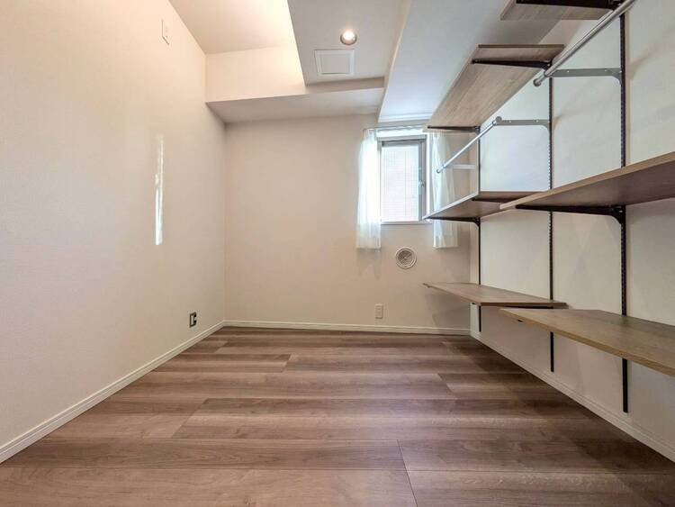 その他 清かで艶やかな時間をもたらしてくれる室内です。