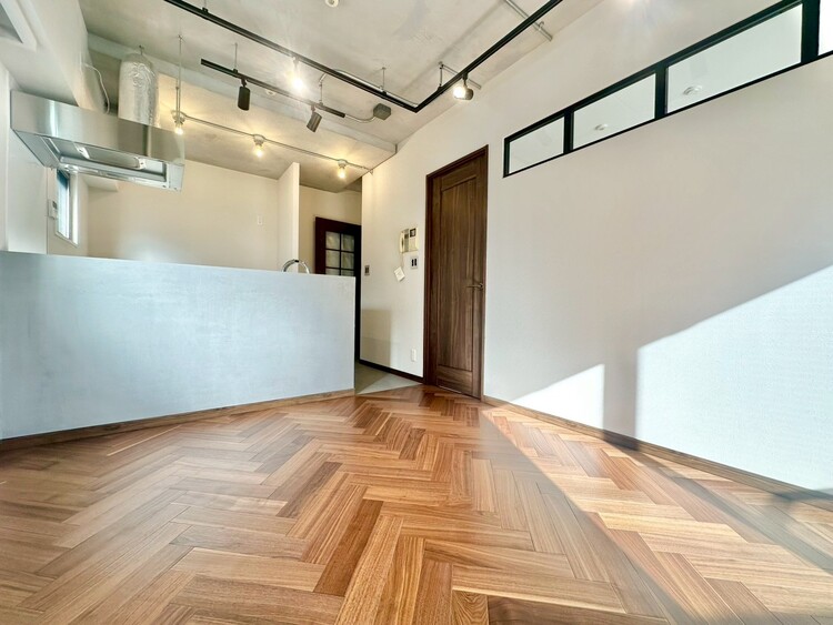 その他 伸びやかな空間のなかで、ゆったりとしたひとときを過ごせます。