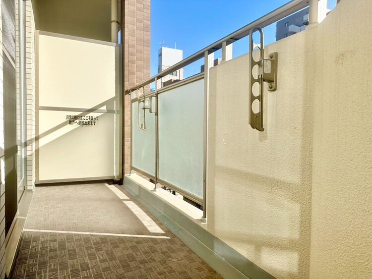 その他 朝の澄んだ空気や、夕方に吹く清々しい風を感じられるバルコニー。