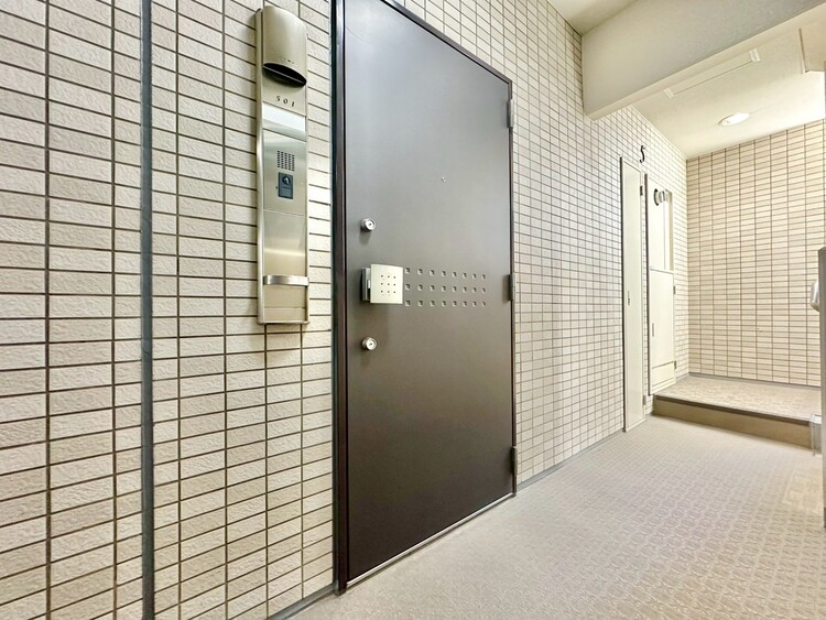 その他 清潔感のある落ち着いた雰囲気の玄関です。