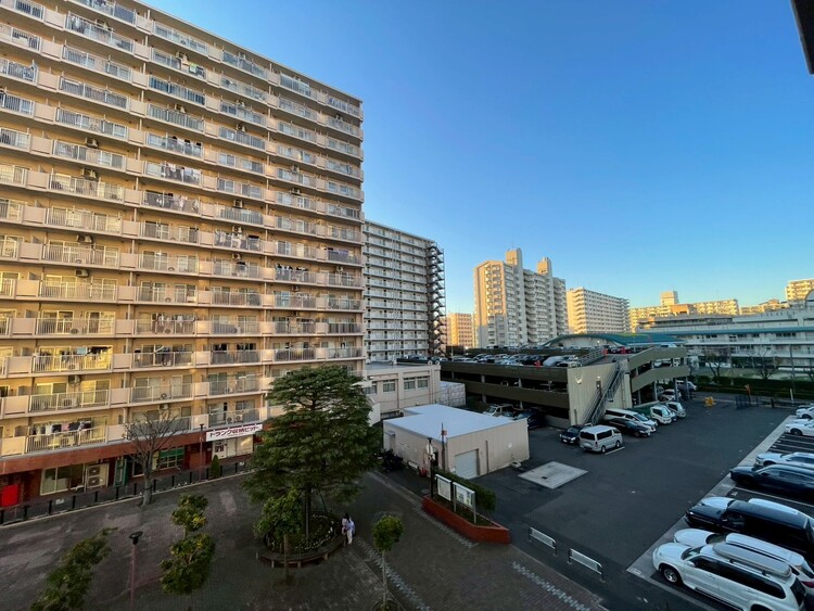 その他 眺望や窓からの景色が良いと、家で過ごす時間も快適です。