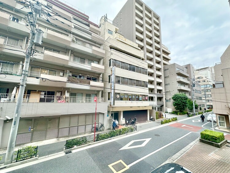 その他 眺望や窓からの景色が良いと、家で過ごす時間も快適です。