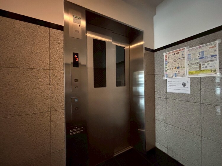 その他 エレベーター完備のため荷物が多くなっても安心。