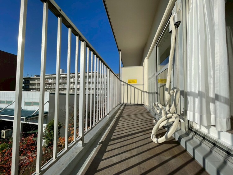 その他 朝の澄んだ空気や、夕方に吹く清々しい風を感じられるバルコニー。