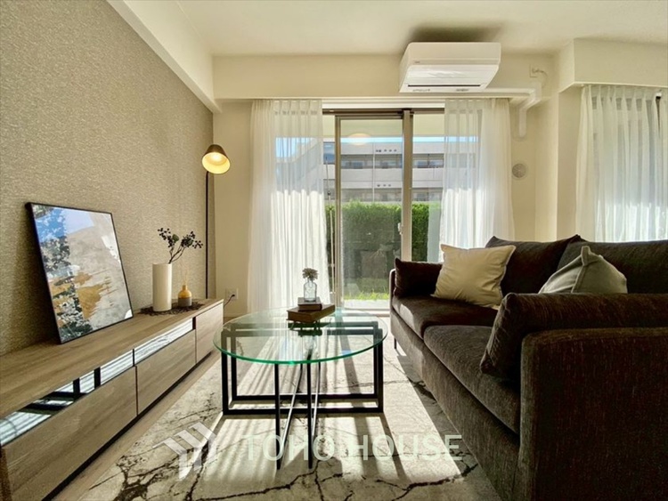 内装 【LIVING】◆家族◆愛する家族を一目で見渡せる。家族が集う空間。永遠に続く幸せな毎日を、ここで。