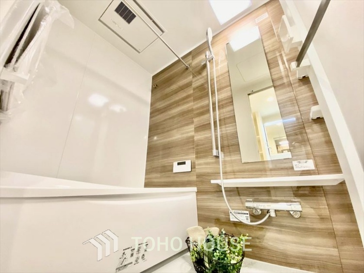 風呂 【BATHROOM】◆プライベートな空間◆simpleだからrelaxできるんです。こころもからだもキレイさっぱり。