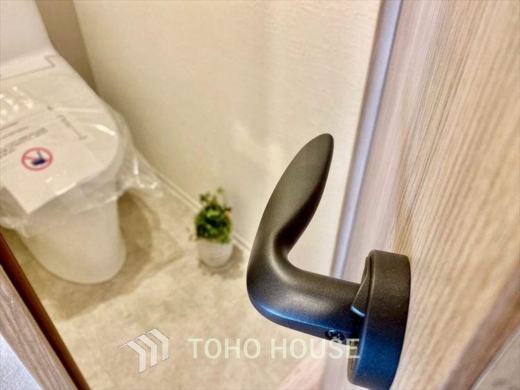 トイレ 【TOILET】◆快適◆な生活に不可欠。節水型の高性能トイレを新設。