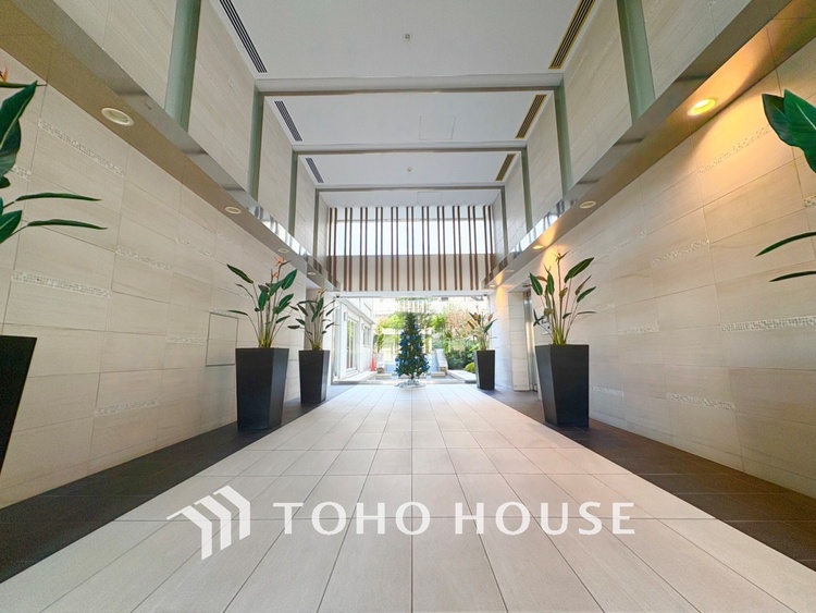 その他 【ENTRANCE】◆安心◆して歩ける。安心して家族の帰りを待てる。そんな安心を感じさせる住環境。