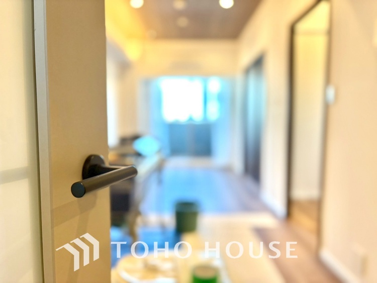 内装 【LIVING】◆simple is best◆無駄のない綺麗なつくりのリビングルームであなただけの暮らしを。