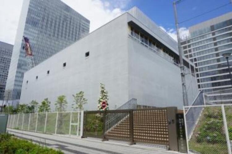 周辺 横浜市立みなとみらい本町小学校間まで約860ｍ