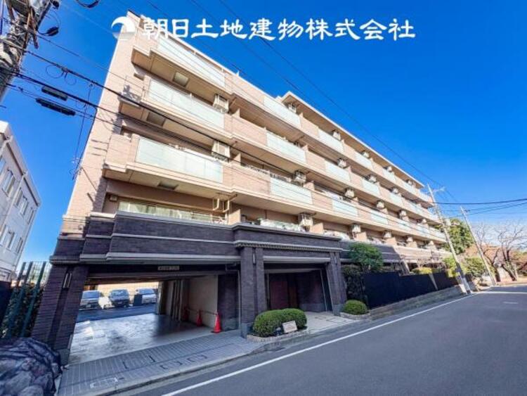 外観 中を見たい方は、居住中ですので前もってのご連絡をお待ちしております。