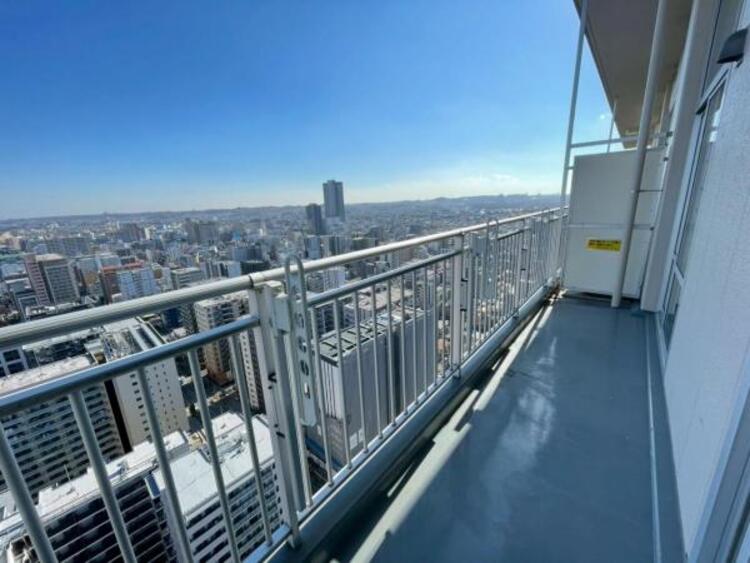 バルコニー 【2025年11月撮影】