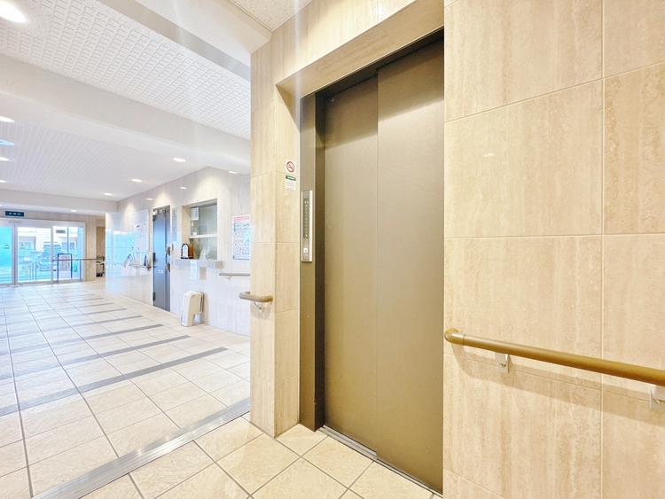 その他 エレベーターの管理も、きちんと行き届いてます。