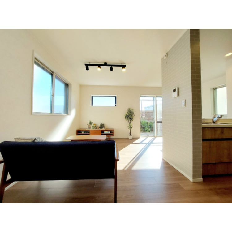 居間 令和7年11月28日撮影