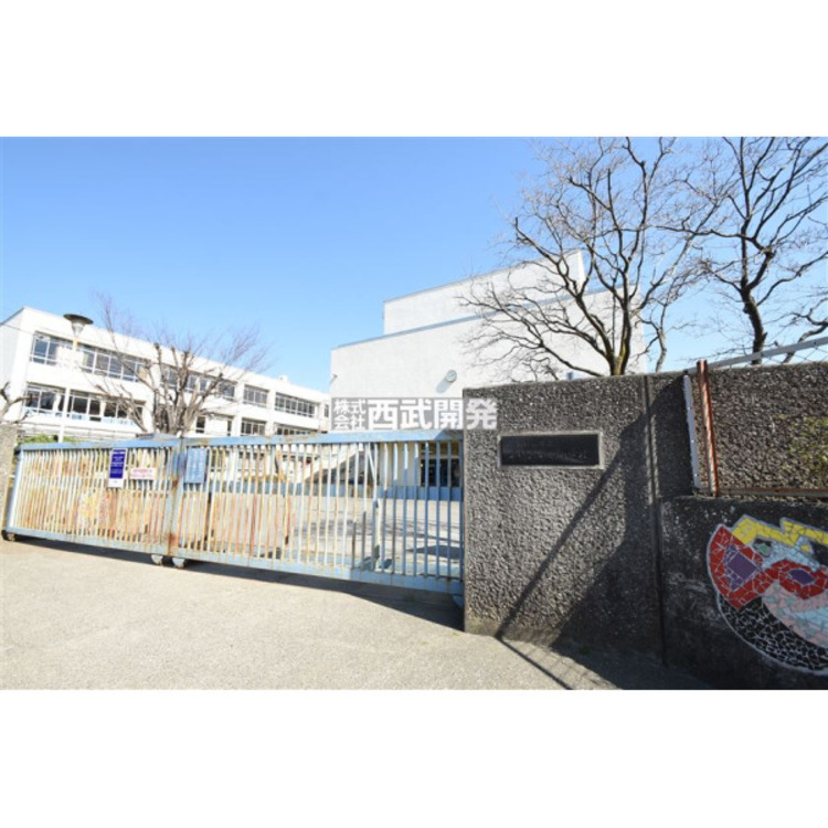 周辺 東村山第二中学校(約1080m)