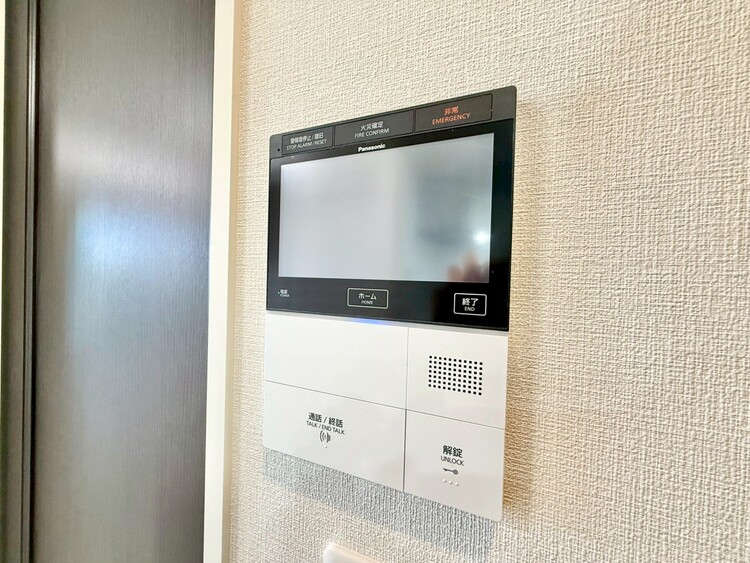 その他 誰が来てもわかる様にモニター付きインターホンを設置。