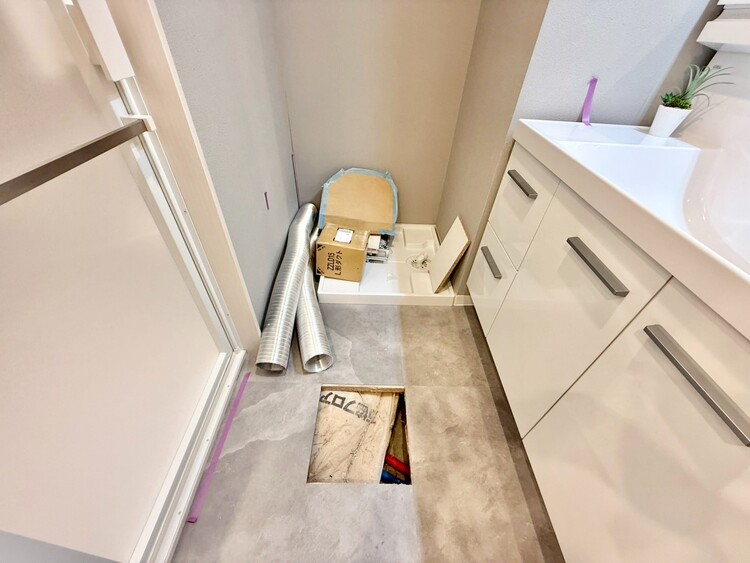 その他 十分な広さの脱衣所。