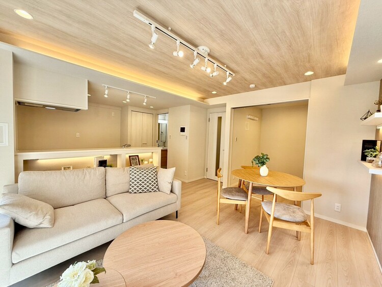 その他 シンプルな内装と偏り過ぎないデザインで統一しました。