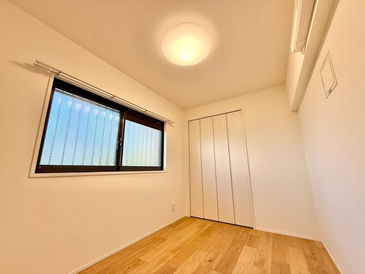 その他 清かで艶やかな時間をもたらしてくれる室内です。