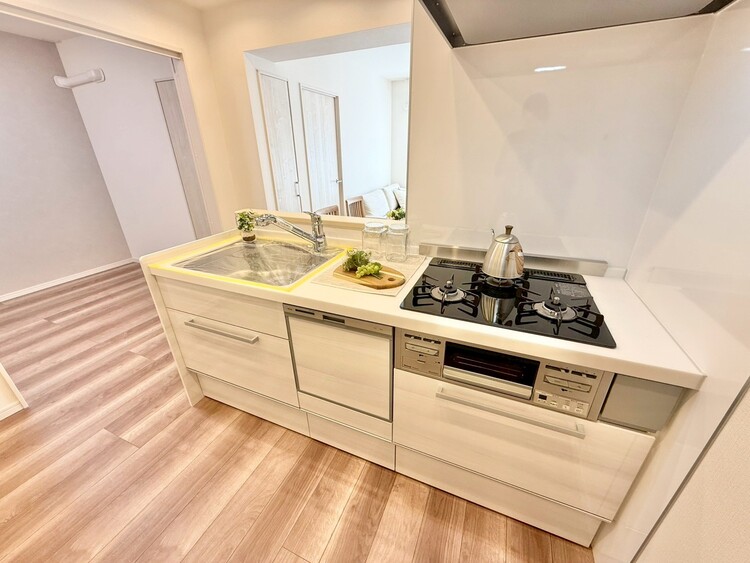 その他 使いやすくスタイリッシュなキッチン空間になっております。