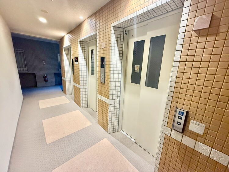 その他 エレベーター完備のため荷物が多くなっても安心。