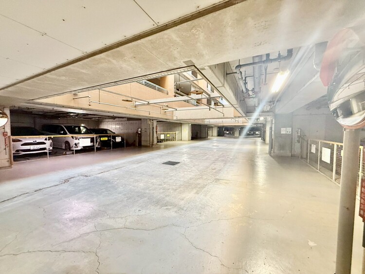 その他 駐車スペースが嬉しいですね。※空き状況は都度ご確認下さい。