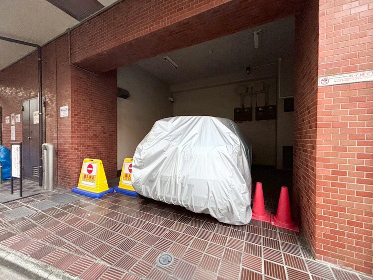 その他 駐車スペースが嬉しいですね。※空き状況は都度ご確認下さい。