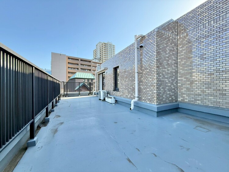 その他 朝の澄んだ空気や、夕方に吹く清々しい風を感じられるバルコニー。