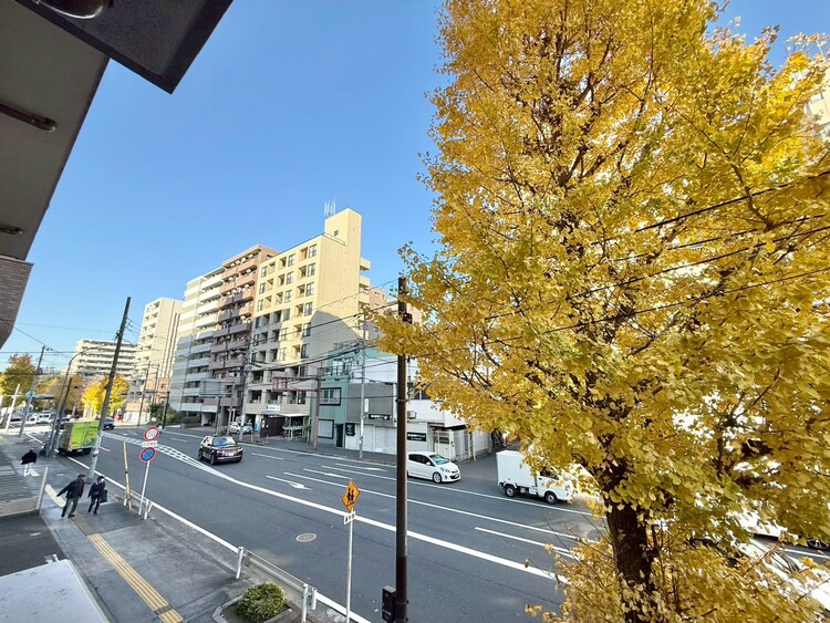 その他 眺望や窓からの景色が良いと、家で過ごす時間も快適です。