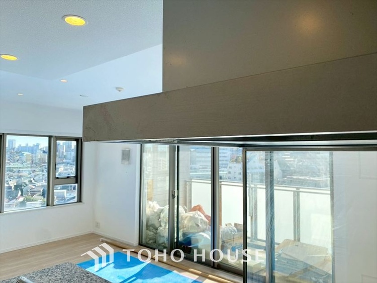 その他 【KITCHEN】◆開放的◆後片付けが楽なシステムキッチン。収納スペースの充実！