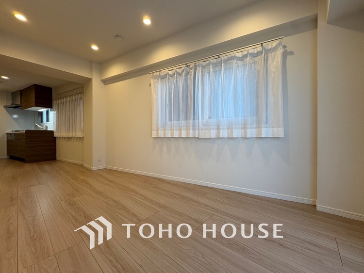 内装 【LIVING】◆住む喜び、楽しさ、感動◆を君と共有したい。いつまでもずっと家族を見渡せるこの広い空間で。