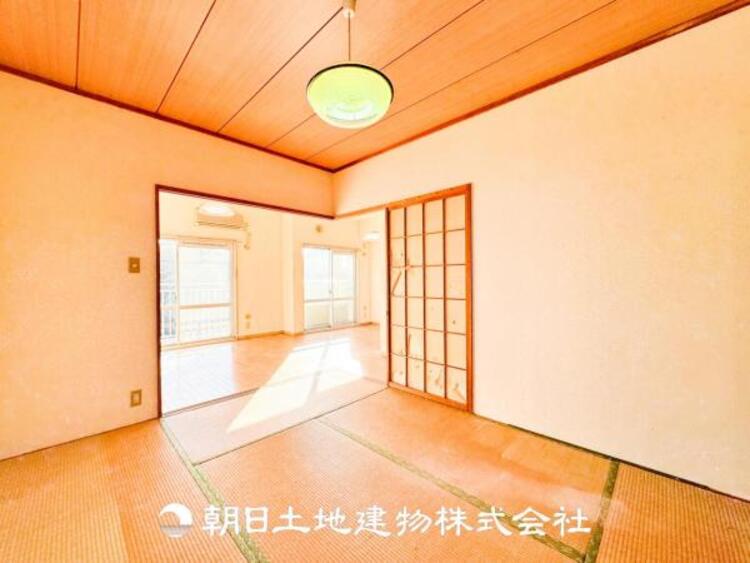 内装 人間の感性を育むプライベートルームはシンプルが１番だと思います。