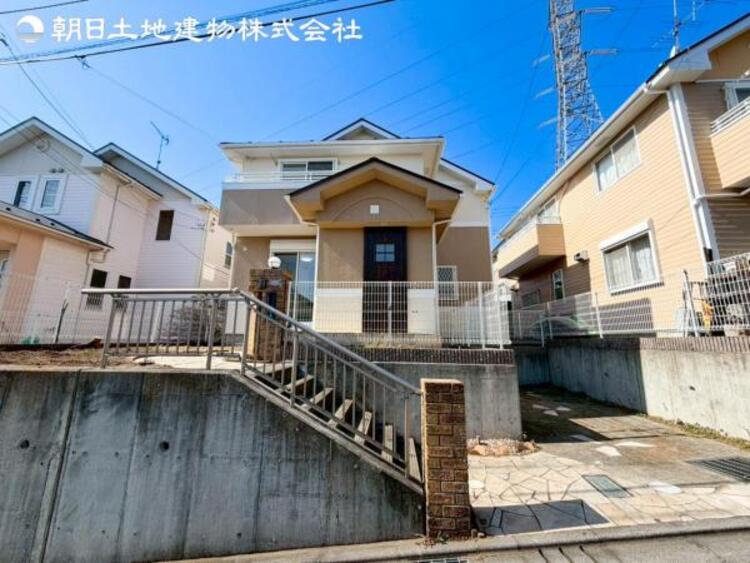 外観 すぐの見学や資料請求など、お気軽にお問い合わせください