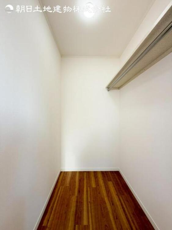 収納 すぐの見学や資料請求など、お気軽にお問い合わせください