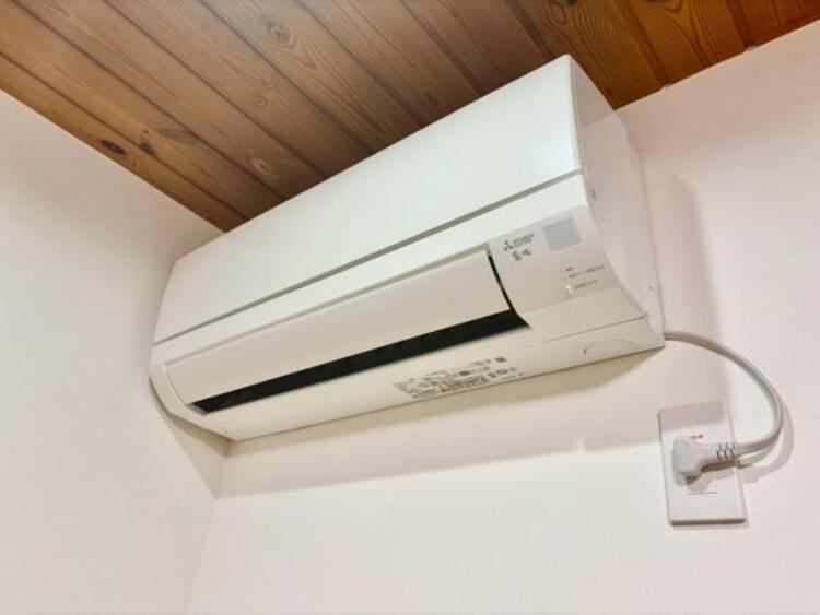 設備 リビングのエアコン