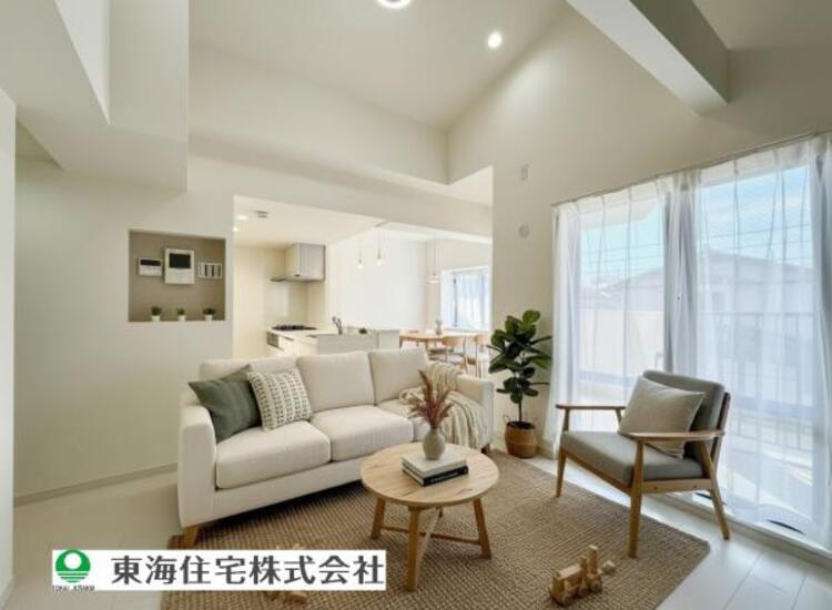 居間 ※内観は一部CGを含んでいます。是非一度、ご覧ください。