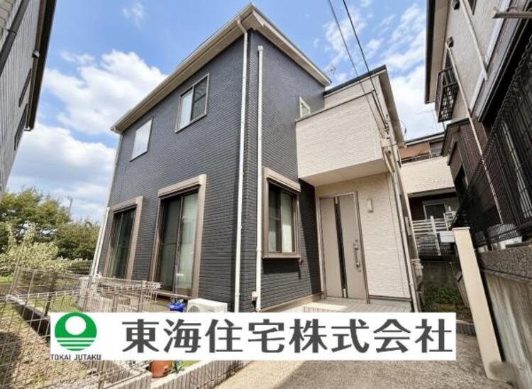 外観 2トーンカラーの外壁。