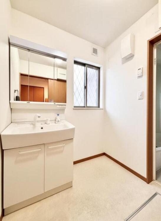 洗面 ※画像は一部CGにて加工しております。