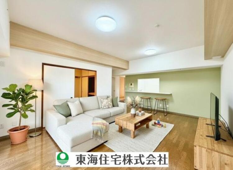 居間 ※一部CG加工を入れております。