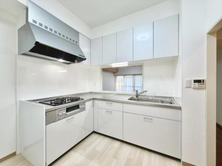 居間 システムキッチン