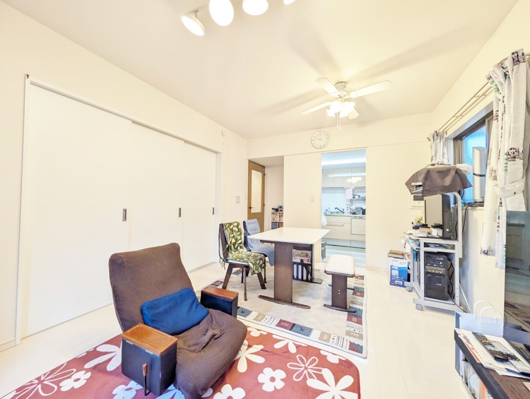 居間 「空間が織り成すひとつ先の住み心地」を演出します。