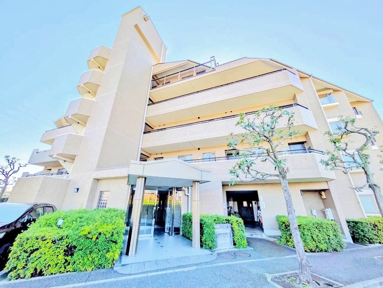 外観 資料には掲載していない情報が、現地にはたくさんあります。是非一度、現地をご確認ください。