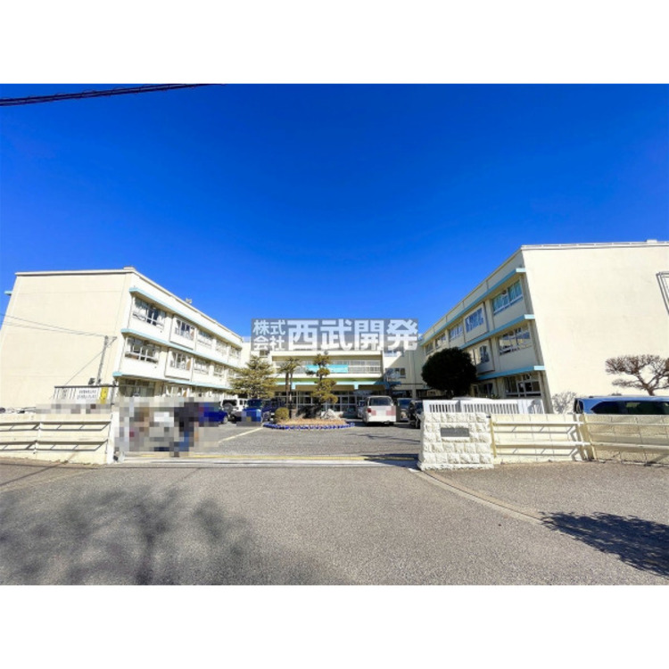 周辺 志木市立志木第二小学校(約520m)