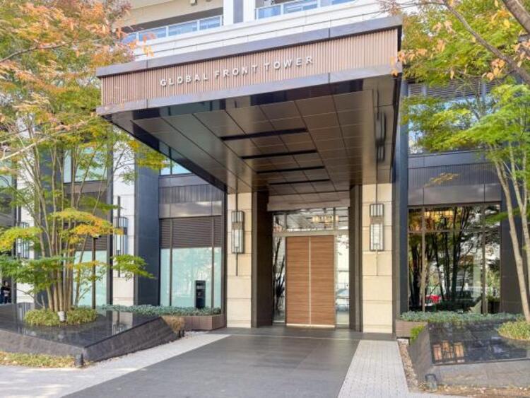 エントランス 管理が行き届いた清潔感のあるエントランス。