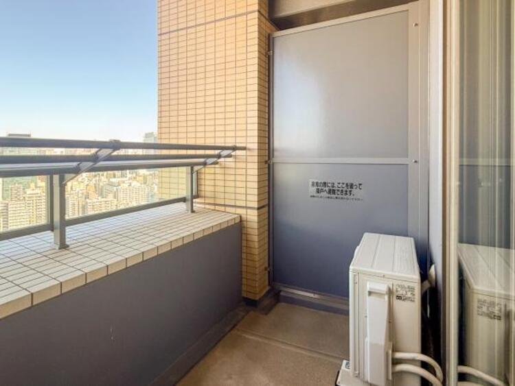 バルコニー ホット一息つきたいときに望むこの眺望。リラックスできる空間になりますね！